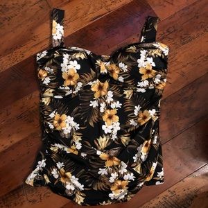 City Chic Swim Tankini Size M (18)